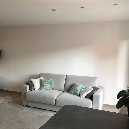 Grand Centre Apartment